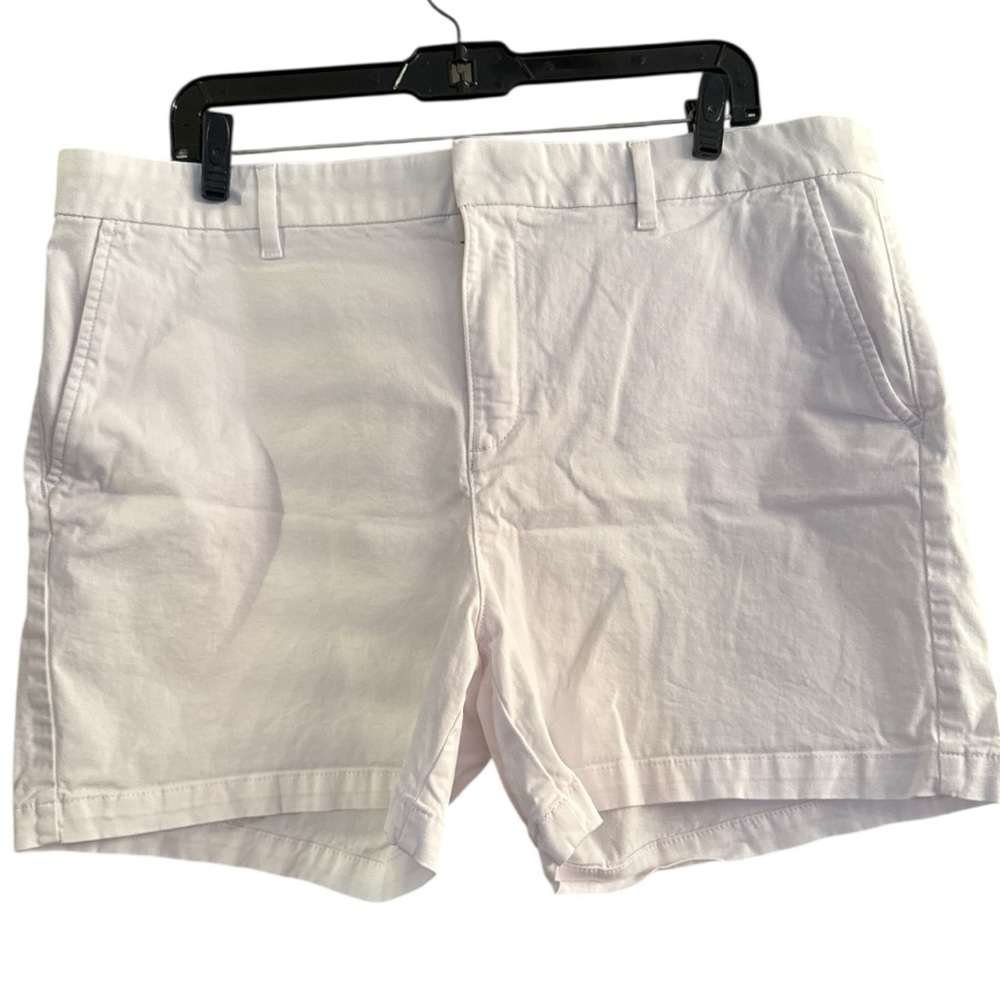 Tommy Hilfiger white chino shorts size 18 EUC A-91